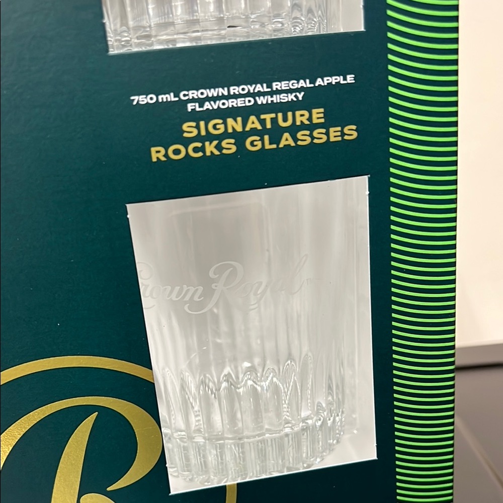 Crown Royal Signature Rocks Glasses Set - Picture 4 of 9